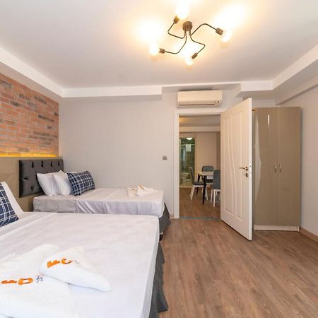 First Apart Apartment Истанбул Екстериор снимка
